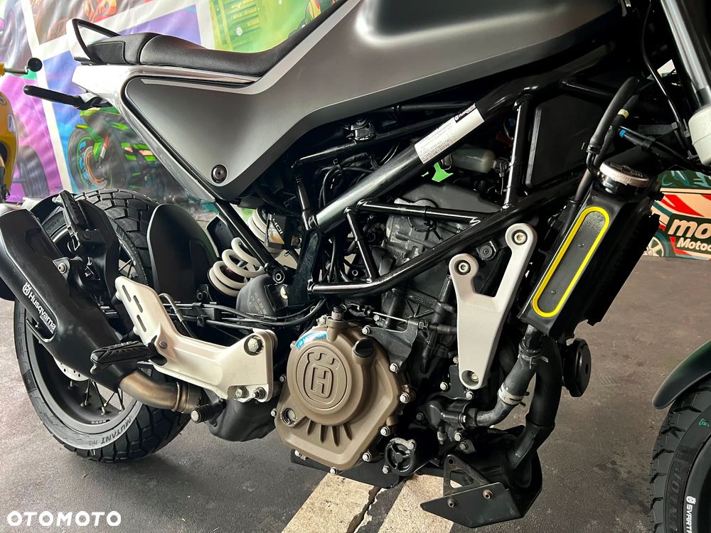 Husqvarna Svartpilen - 4