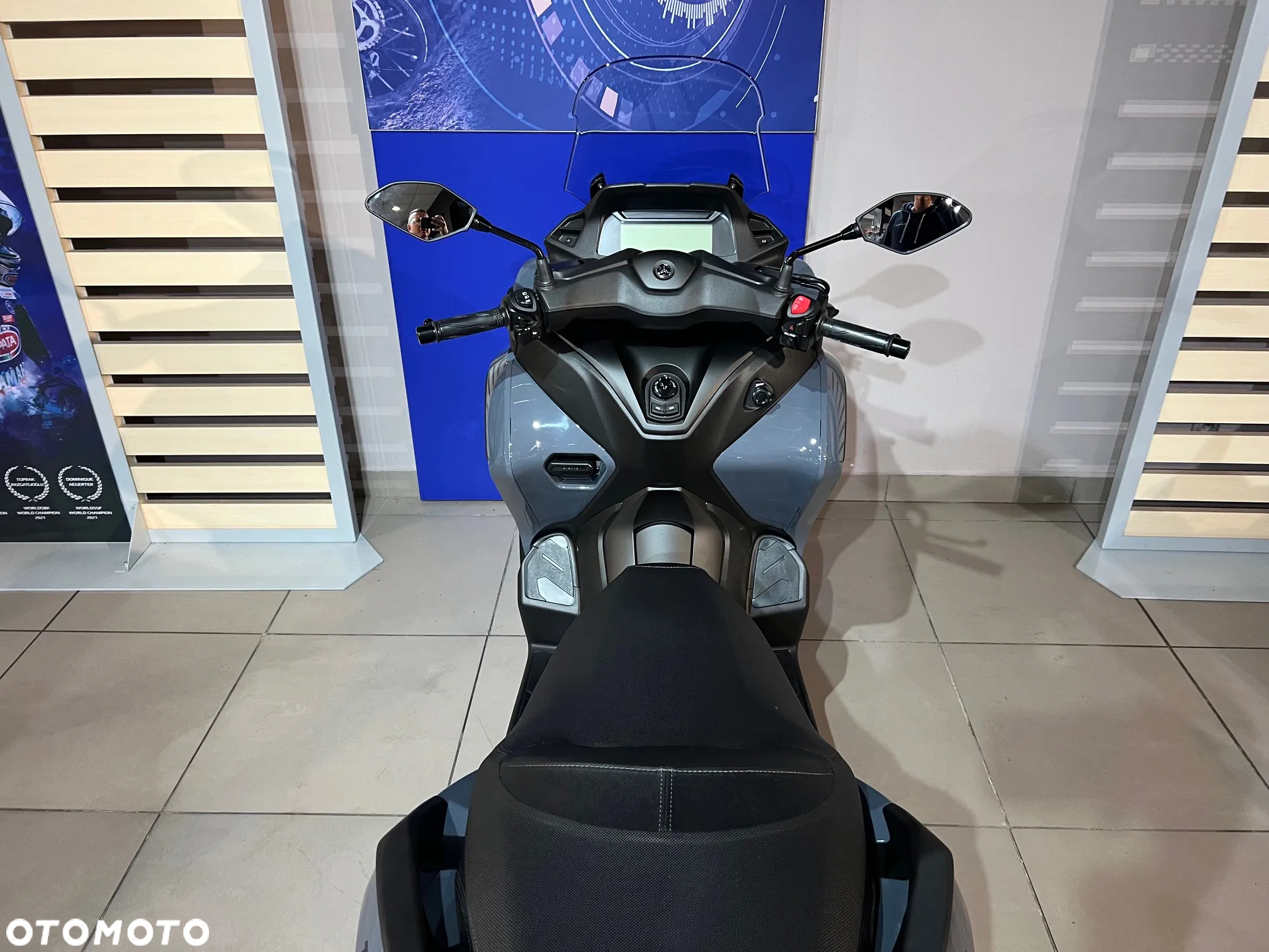Yamaha Tricity - 6