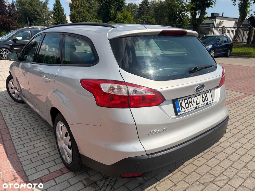 Ford Focus 1.0 EcoBoost Start-Stopp-System Champions Edition - 6