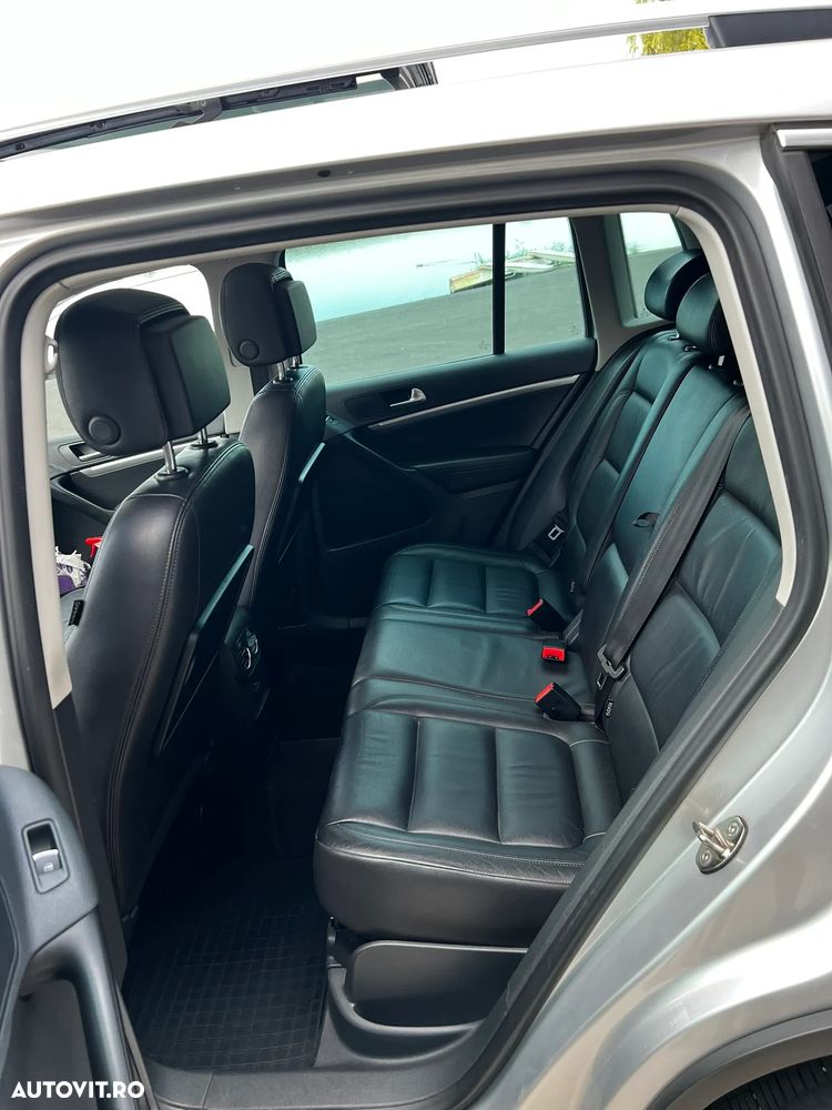 Volkswagen Tiguan - 9
