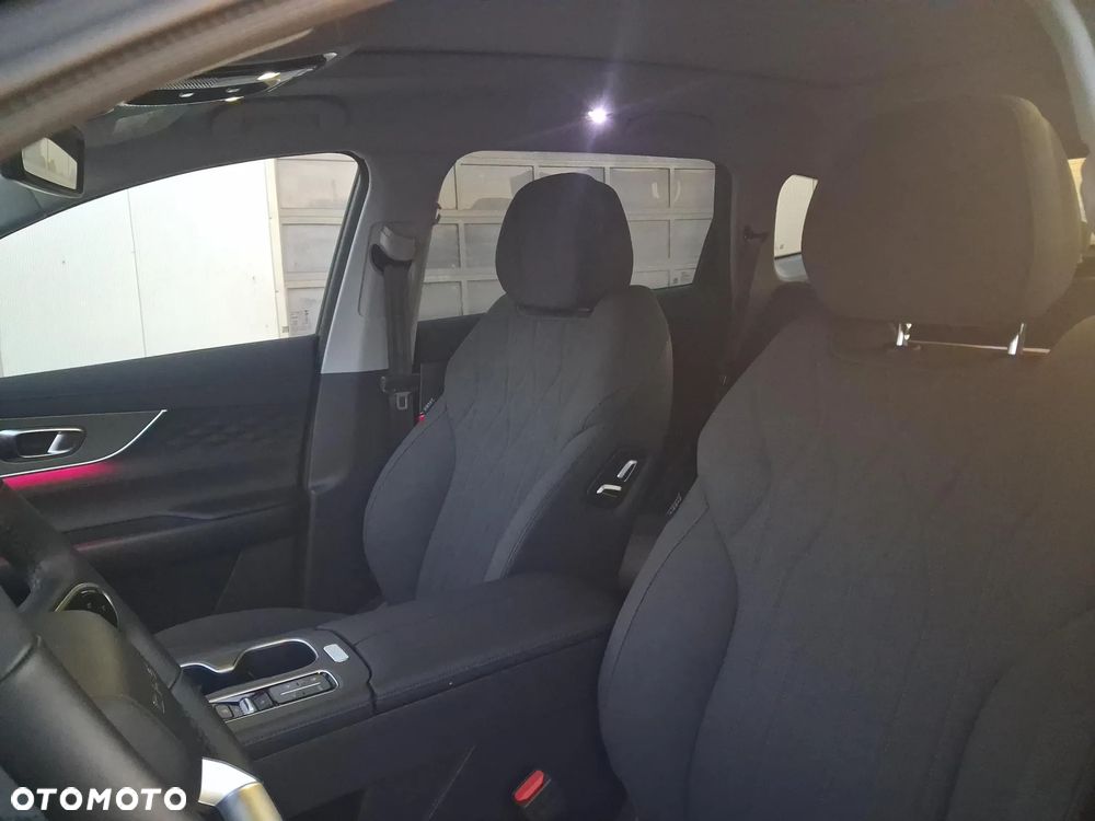 Chery Tiggo 8 1.6 T-GDI Prestige DCT - 11