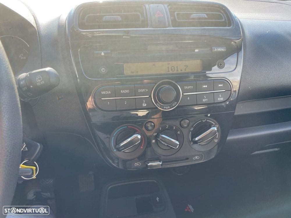 Mitsubishi Space Star 1.0 - 6
