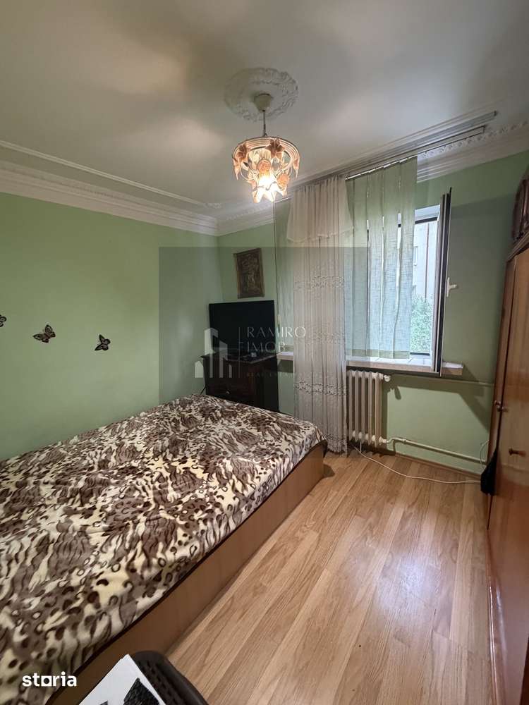 Room view of Apartament 3 bedroom in Aleea Crevedia