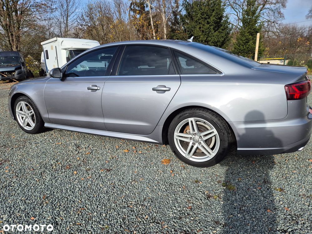 Audi A6 Avant 2.0 TDI Quattro S tronic - 10