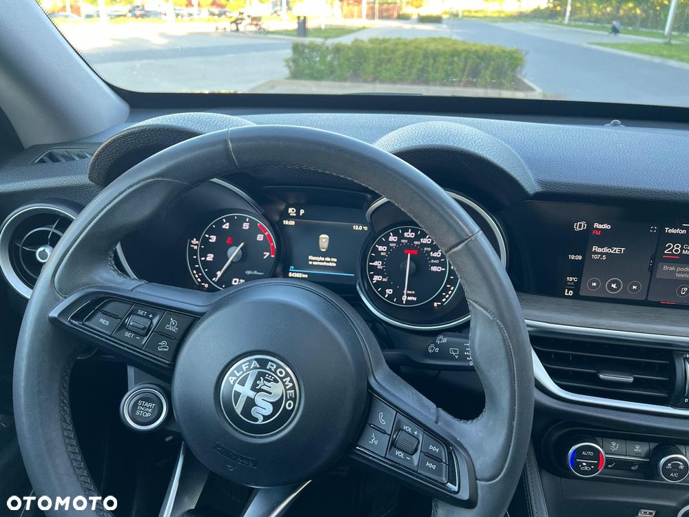 Alfa Romeo Stelvio 2.0 Turbo Veloce Q4 - 29