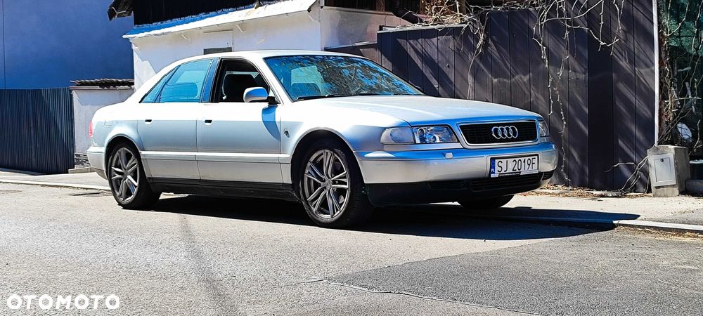 Audi A8 - 12