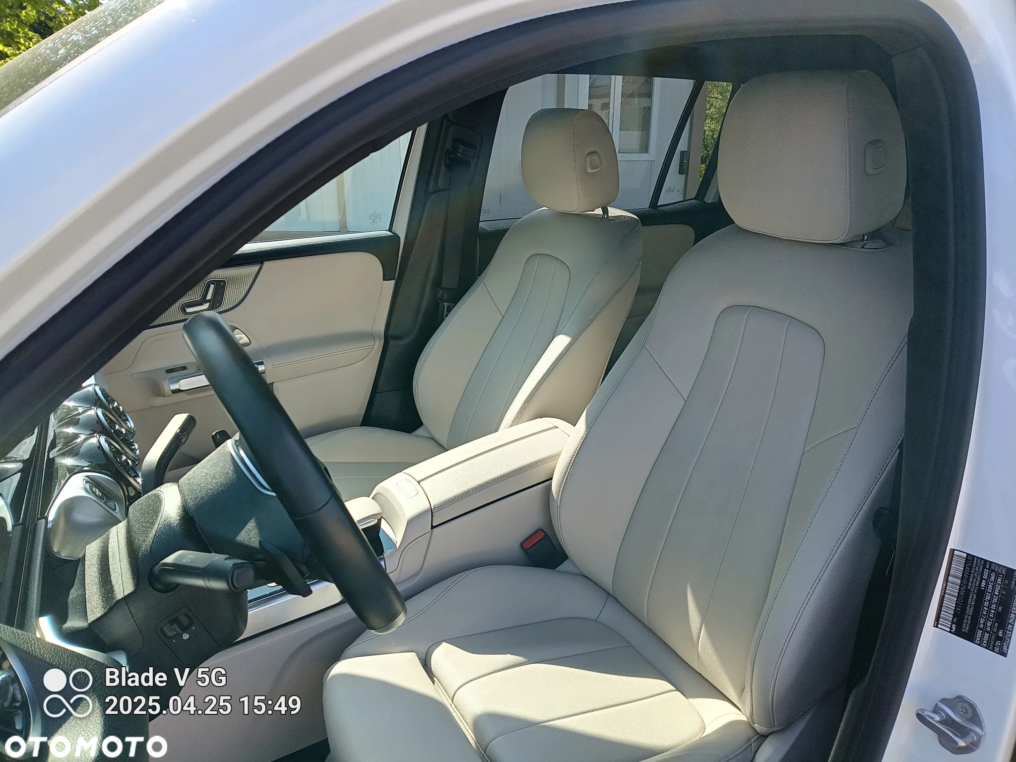 Mercedes-Benz GLB 250 4Matic 8G-DCT AMG Line - 5
