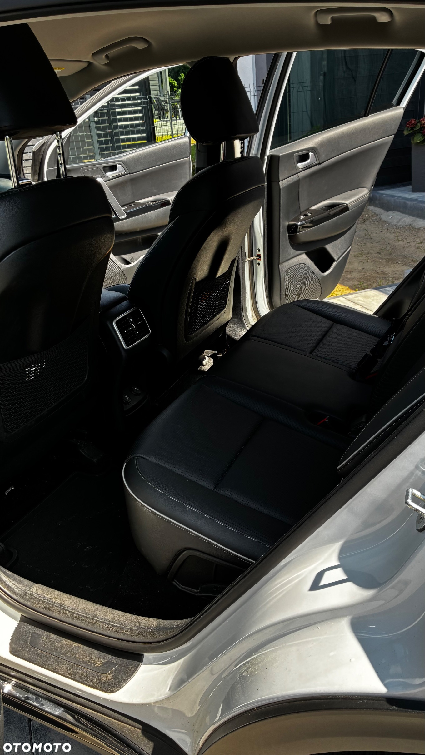 Kia Sportage 1.6 T-GDI Black Edition 2WD DCT - 15