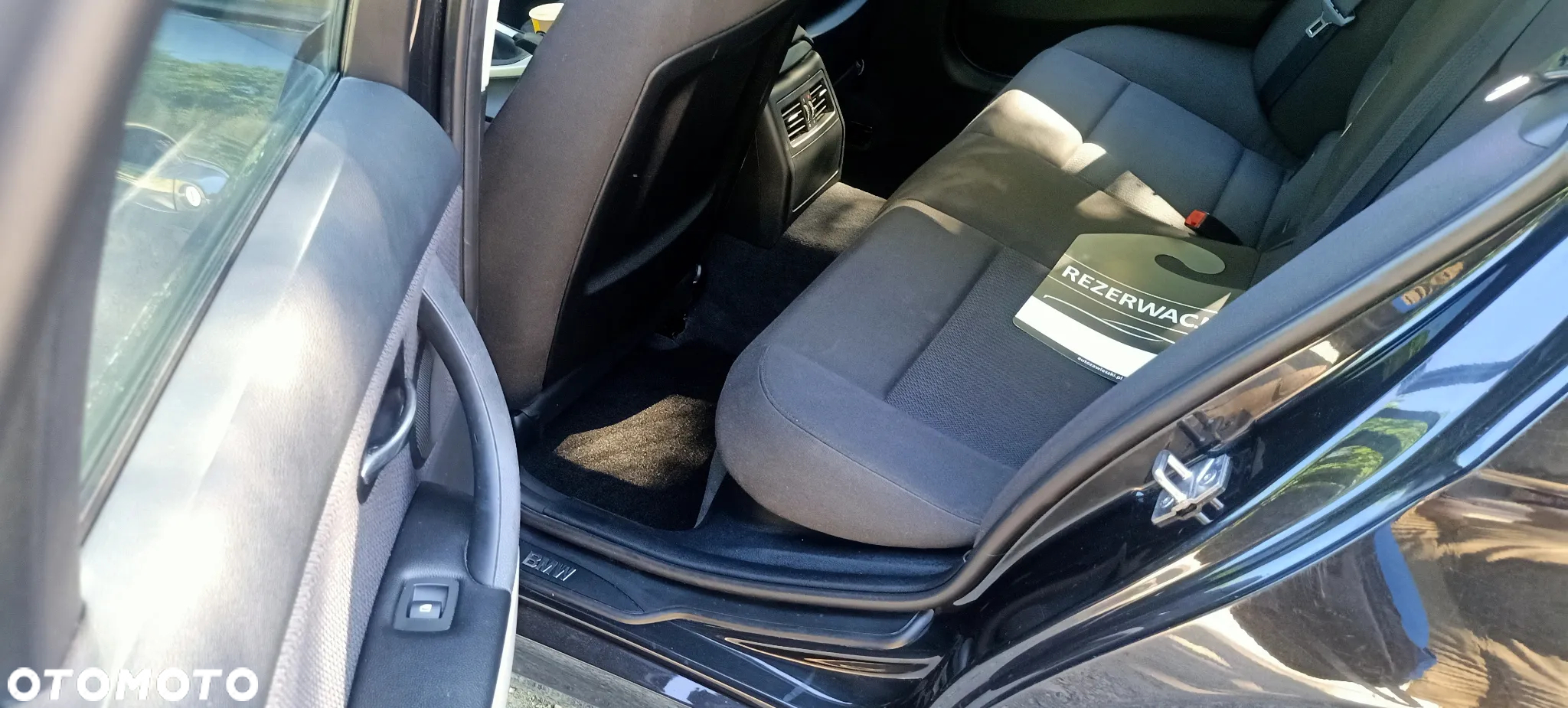 BMW Seria 3 318i Touring Edition Exclusive - 11