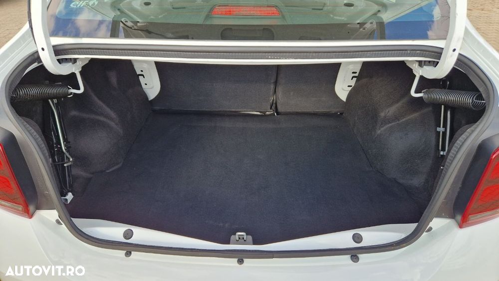 Dacia Logan 1.0 SCe Laureate - 21