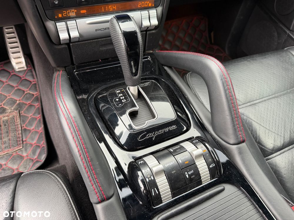 Porsche Cayenne S Tiptronic - 24