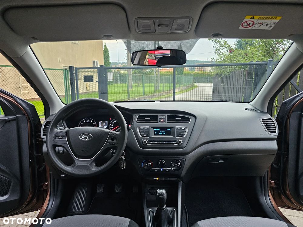 Hyundai i20 1.2 Fresh - 9