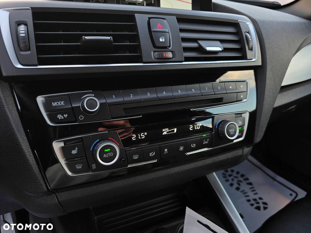 BMW Seria 1 120d xDrive Edition M Sport Shadow - 24