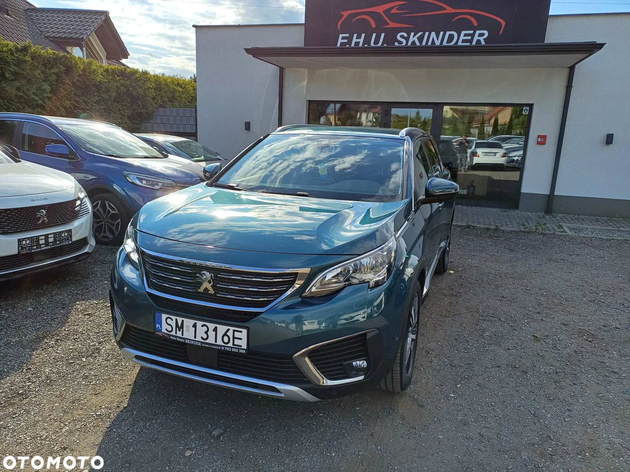 Peugeot 5008 BlueHDI 130 EAT8 Allure - 2