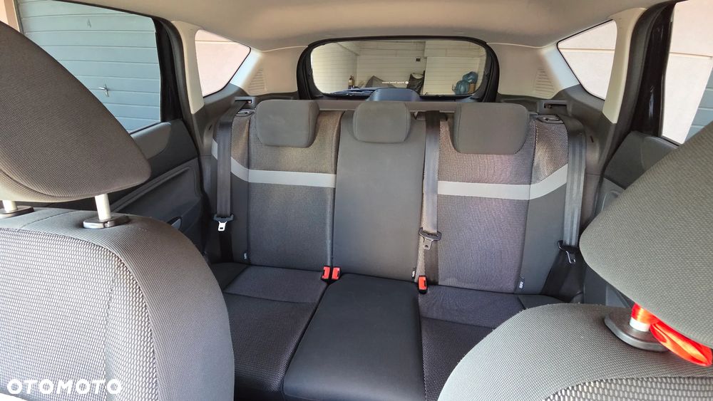Ford Kuga 2.0 TDCi Trend - 25