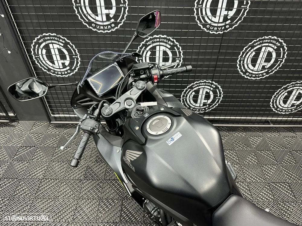 Honda CBR 650R E-CLUTCH 2026 - 2