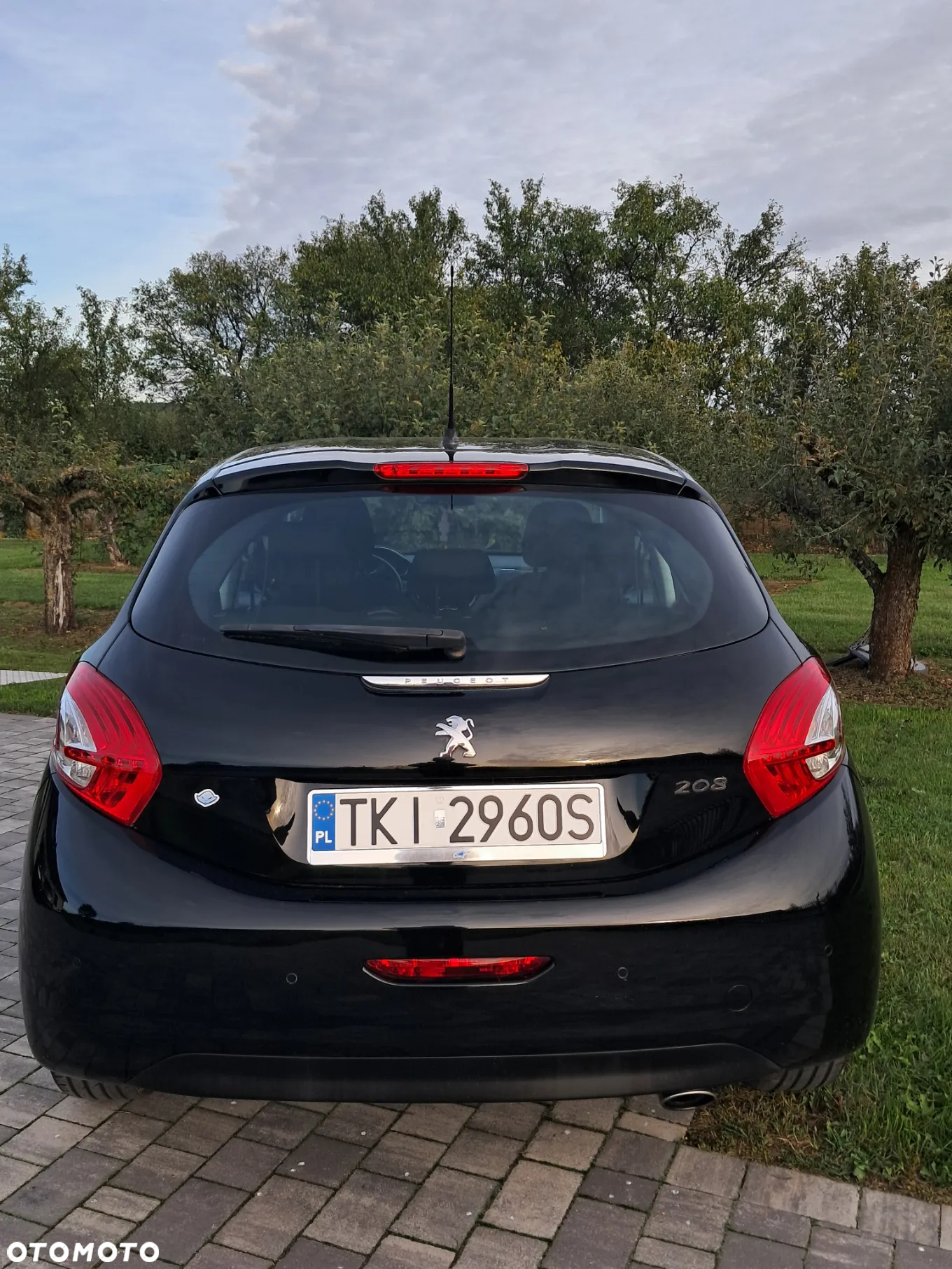 Peugeot 208 1.2 PureTech Allure - 4