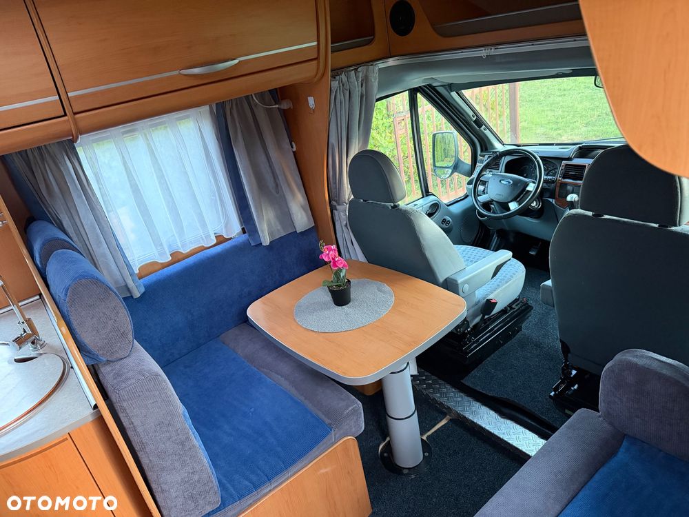 Ford Hymer - 3
