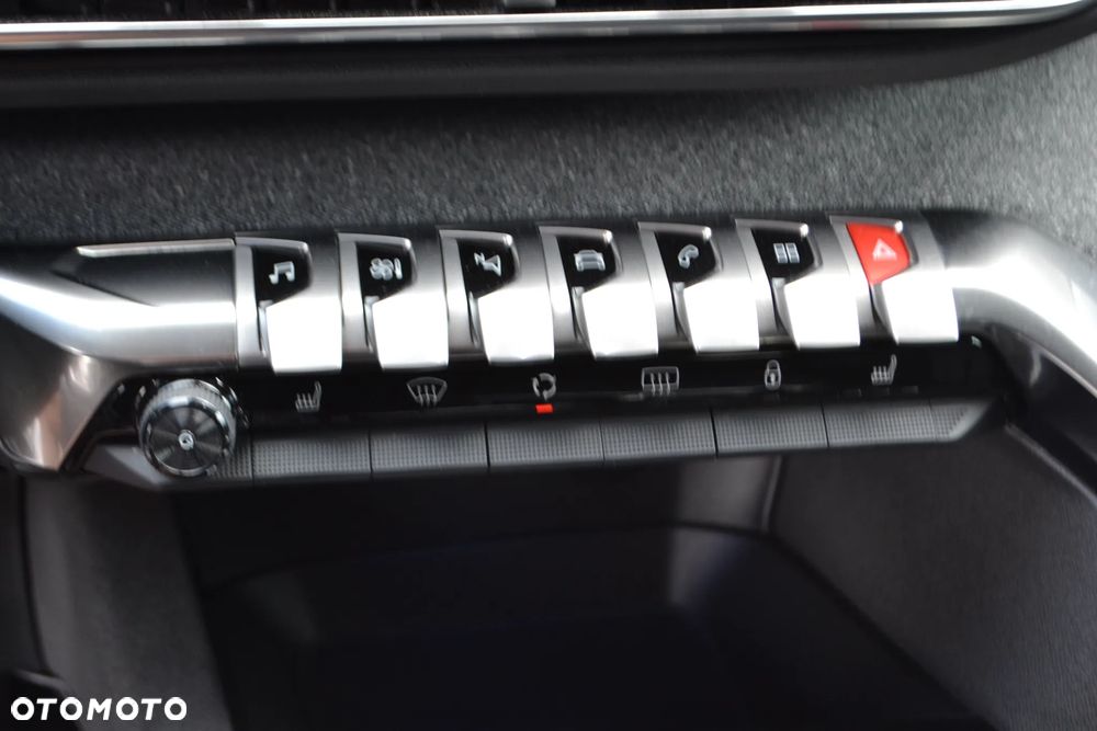Peugeot 3008 - 29