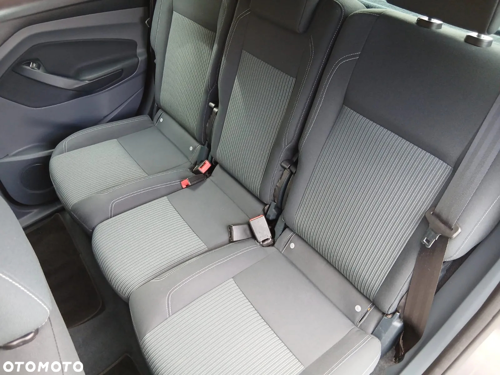 Ford C-MAX 1.0 EcoBoost Start-Stopp-System Champions Edition - 36