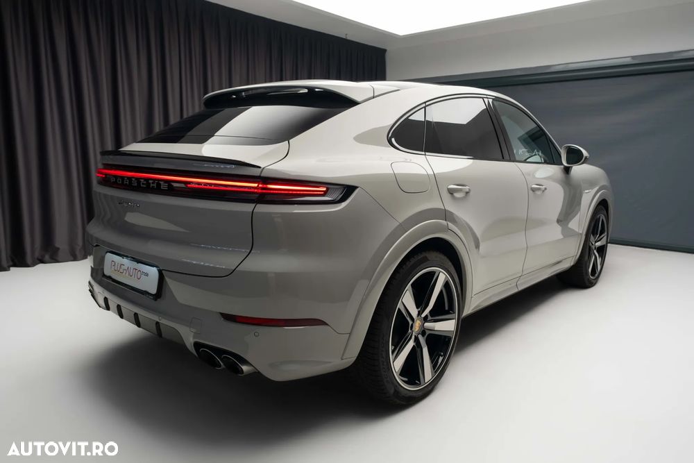 Porsche Cayenne Coupe E-Hybrid Tiptronic S - 4