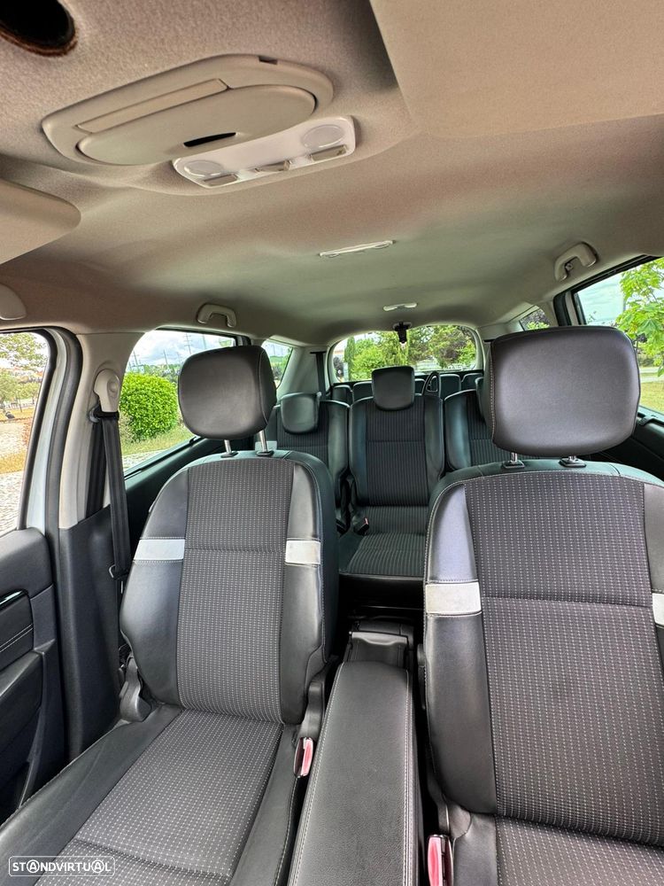 Renault Grand Scénic 1.5 dCi Bose Edition 7L - 28