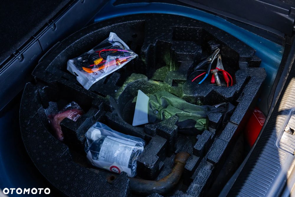 Volkswagen Golf VI 1.2 TSI Highline - 33