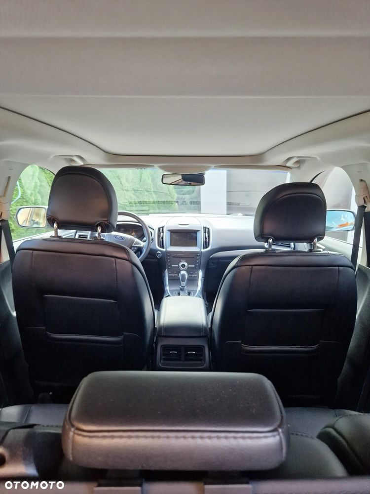 Ford Edge 2.0 EcoBlue Twin-Turbo 4WD Titanium - 12