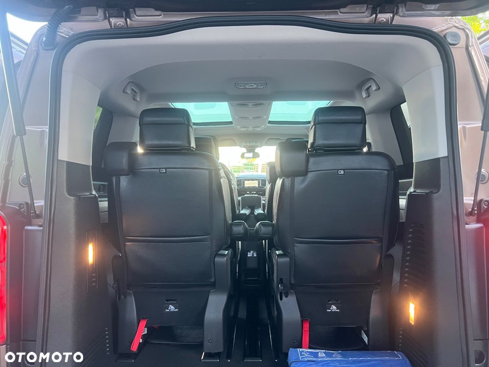 Peugeot Traveller L3 2.0 EAT8 Business VIP - 20