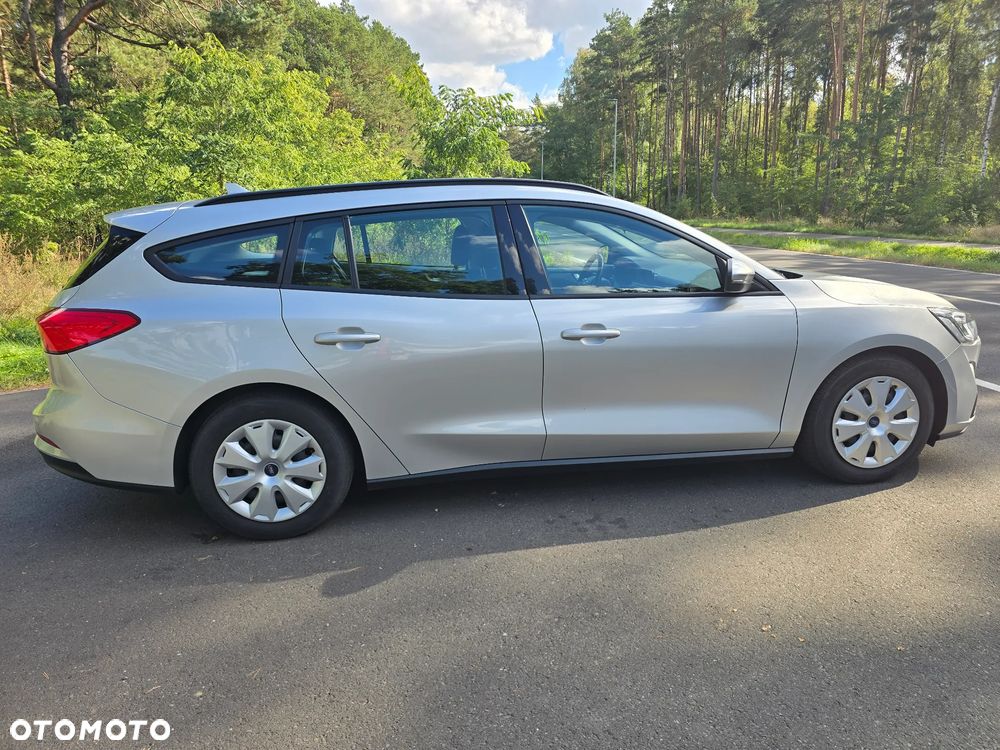 Ford Focus 1.5 TDCi Trend - 8