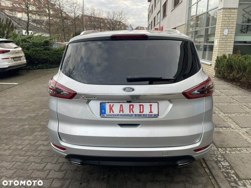 Ford S-Max - 7