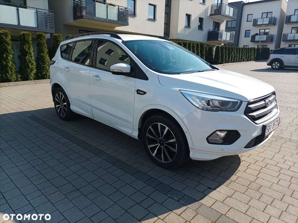 Ford Kuga 1.5 EcoBoost FWD ST-Line X - 9