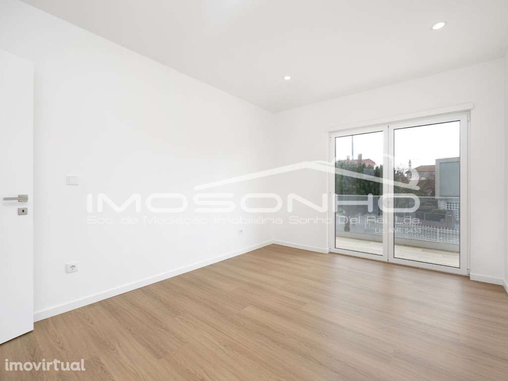 Moradia T4 - Grande imagem: 3/35