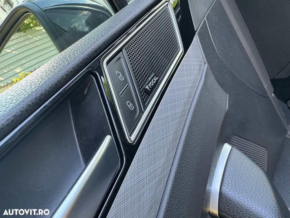 Volkswagen Passat - 18