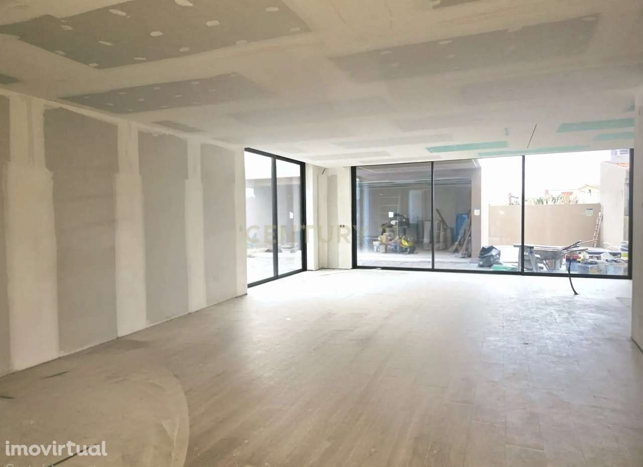 Moradia T4 com Piscina 3 - Em Construção – Centro da Póvoa de Varzim - Grande imagem: 5/36