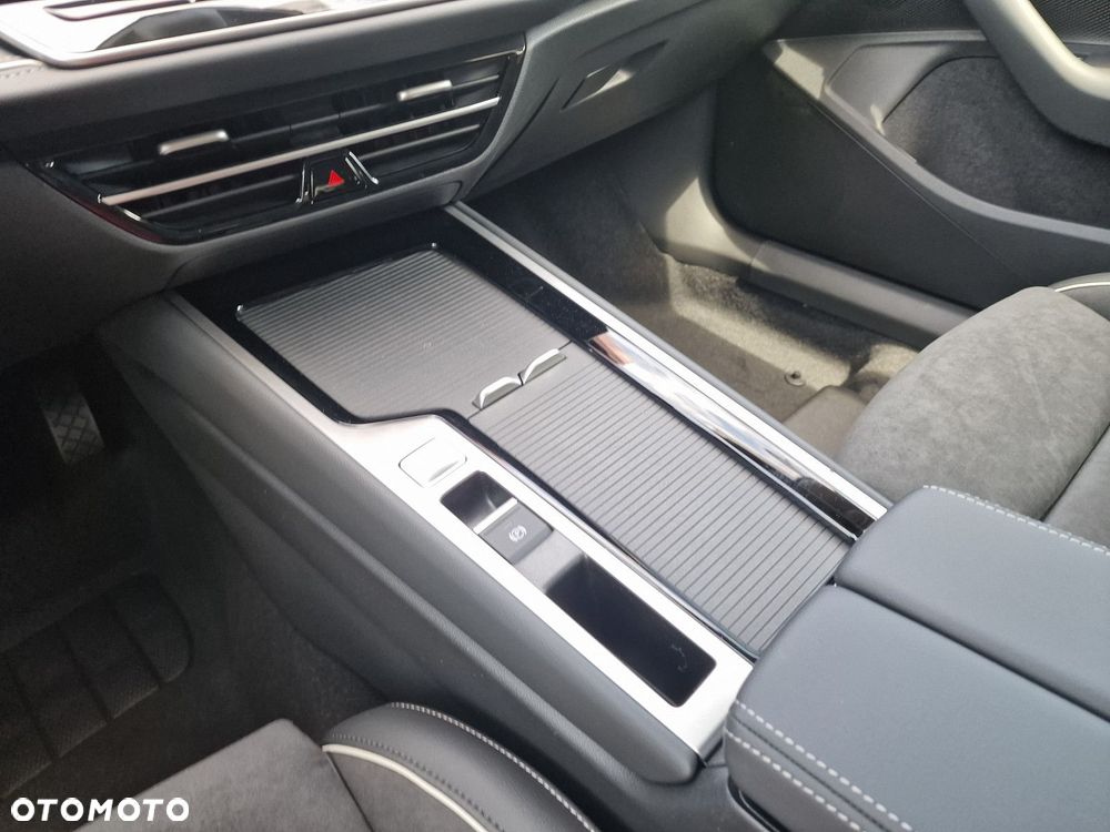 Volkswagen Passat - 22