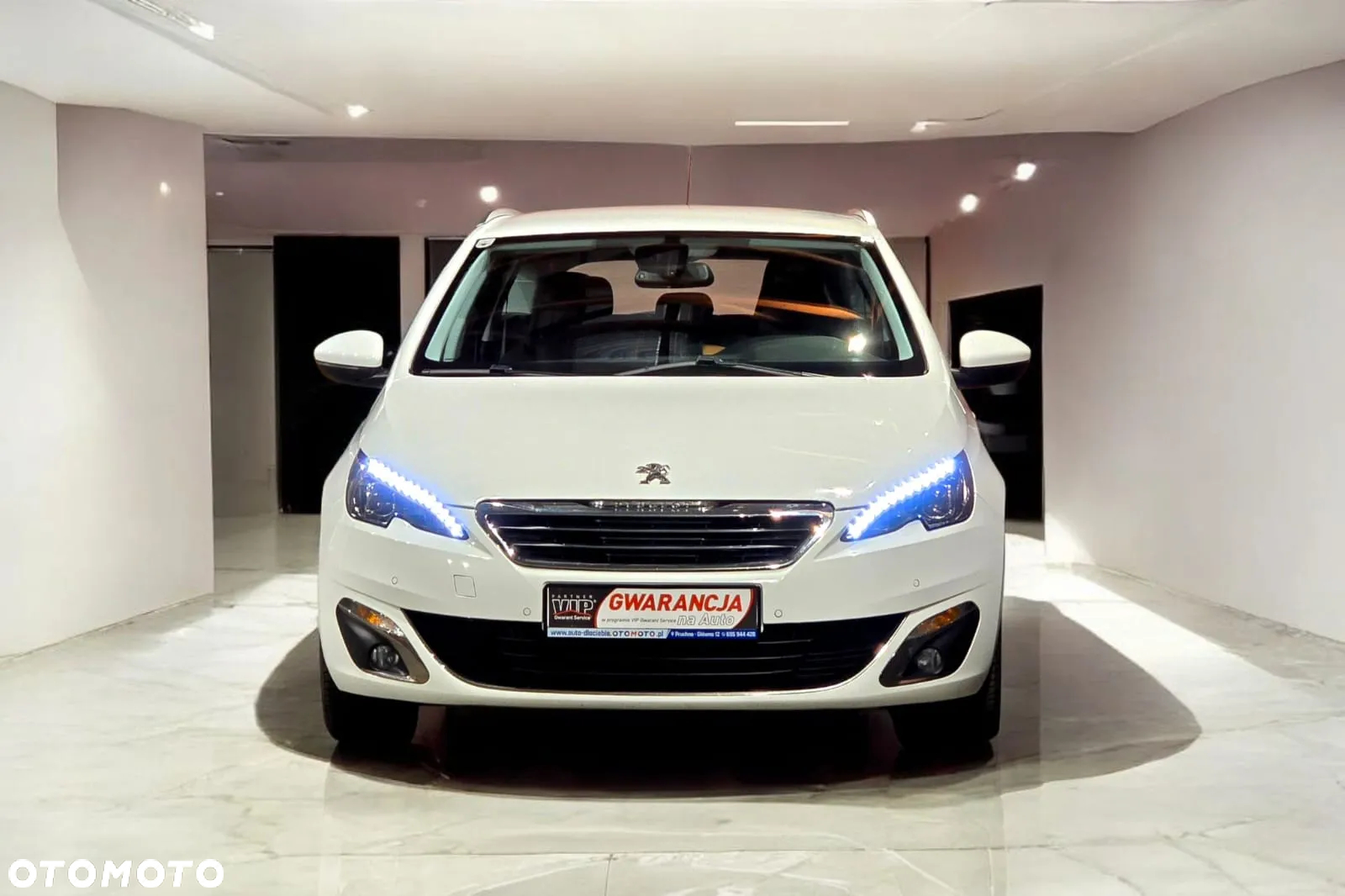 Peugeot 308 1.6 BlueHDi Active S&S - 8