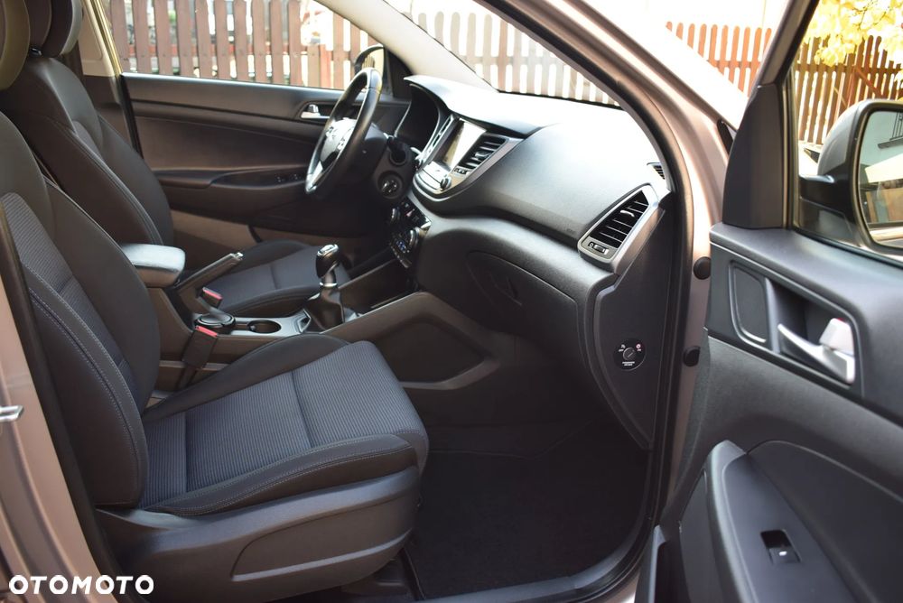 Hyundai Tucson 1.7 CRDI BlueDrive Classic 2WD - 15