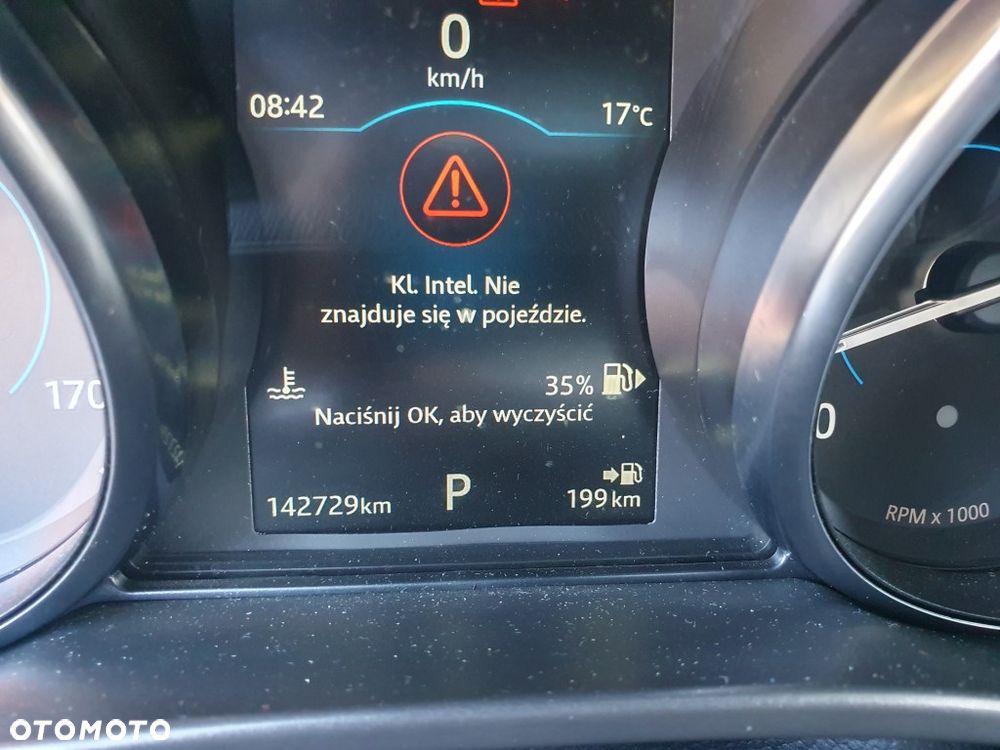 Jaguar XE 2.0 T R-Sport - 17