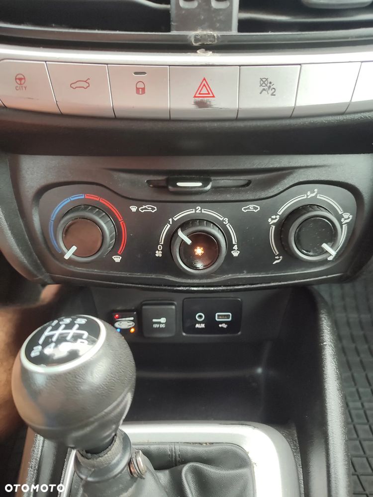 Fiat Tipo 1.4 16V Easy - 23
