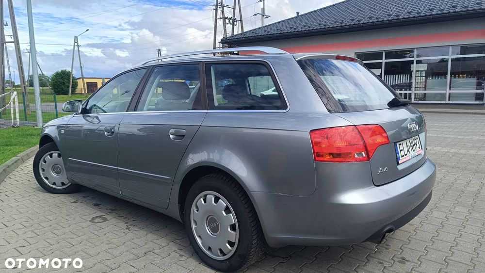 Audi A4 Avant - 15