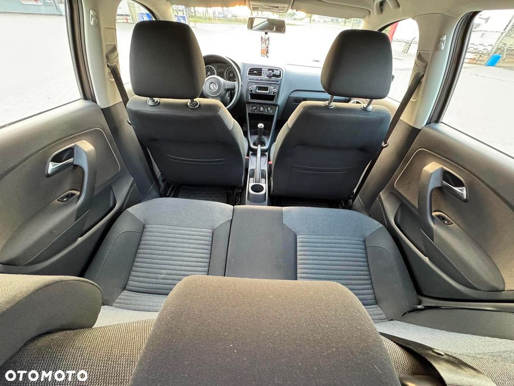 Volkswagen Polo 1.4 16V Comfortline - 17