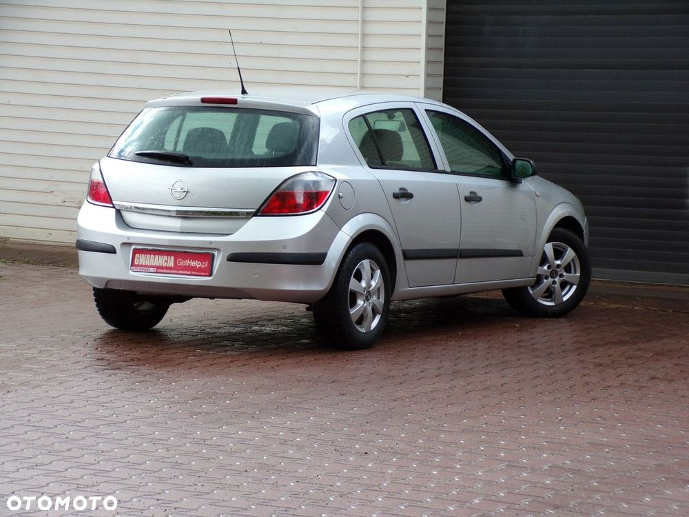 Opel Astra - 10