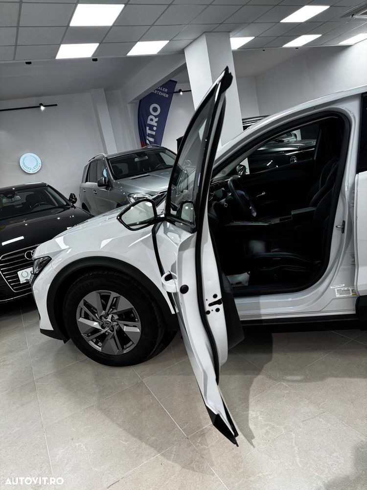 Peugeot 408 1.2L 136 e-DSC6 MHEV Allure - 22