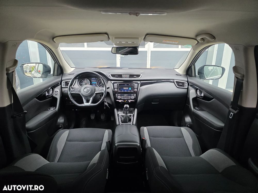 Nissan Qashqai 1.5D 114CP 2WD N-Connecta - 19