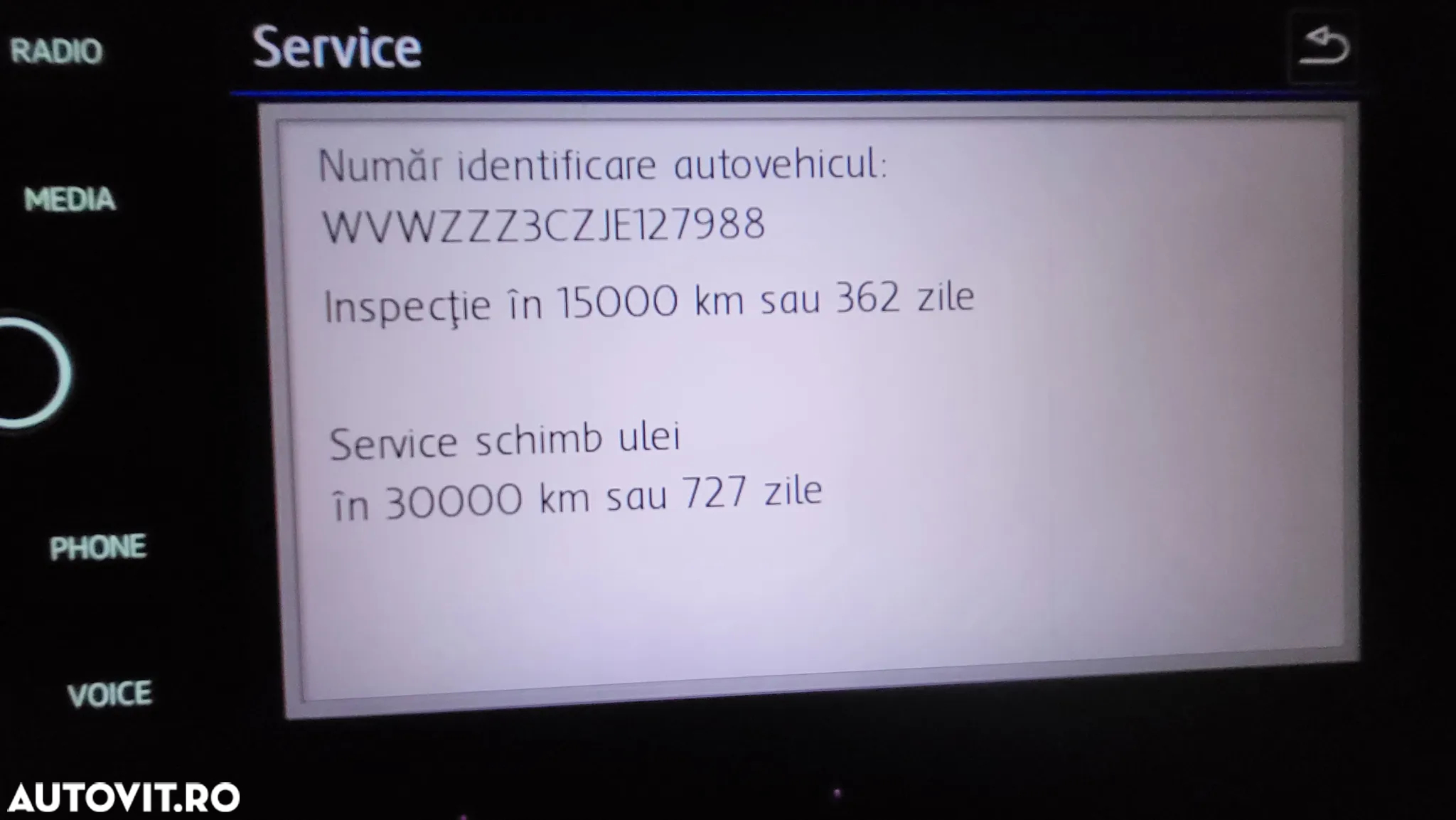 Volkswagen Passat - 30