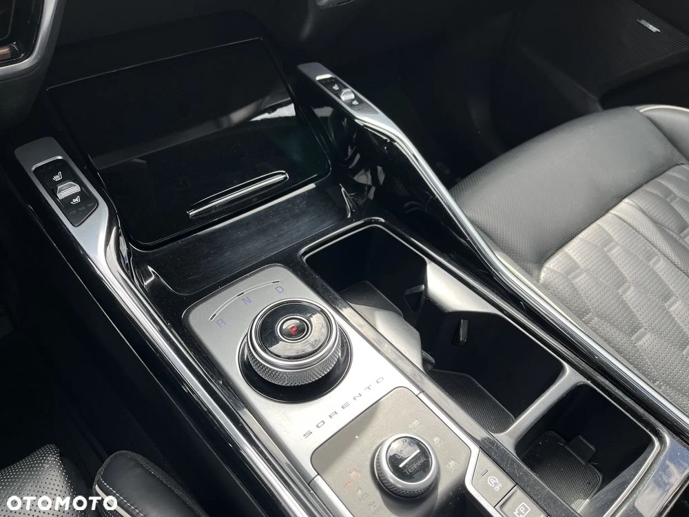 Kia Sorento 2.2 CRDi Prestige Line 4WD DCT 7os - 15