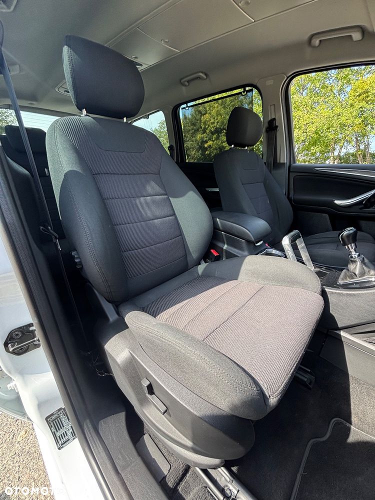 Ford Galaxy 2.0 TDCi Titanium - 34