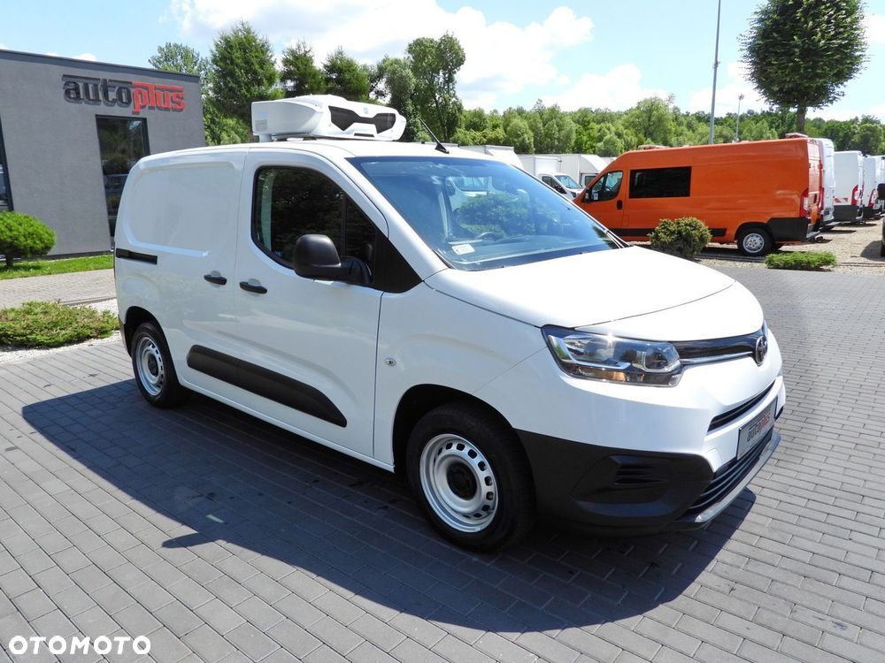Toyota PROACE CITY  FURGON CHŁODNIA  -15*C ZASILANIE 230V TEMPOMAT KLIMATYZACJA  100KM - 5