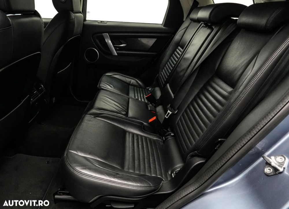 Land Rover Discovery Sport 2.0 P200 MHEV Urban Edition - 16